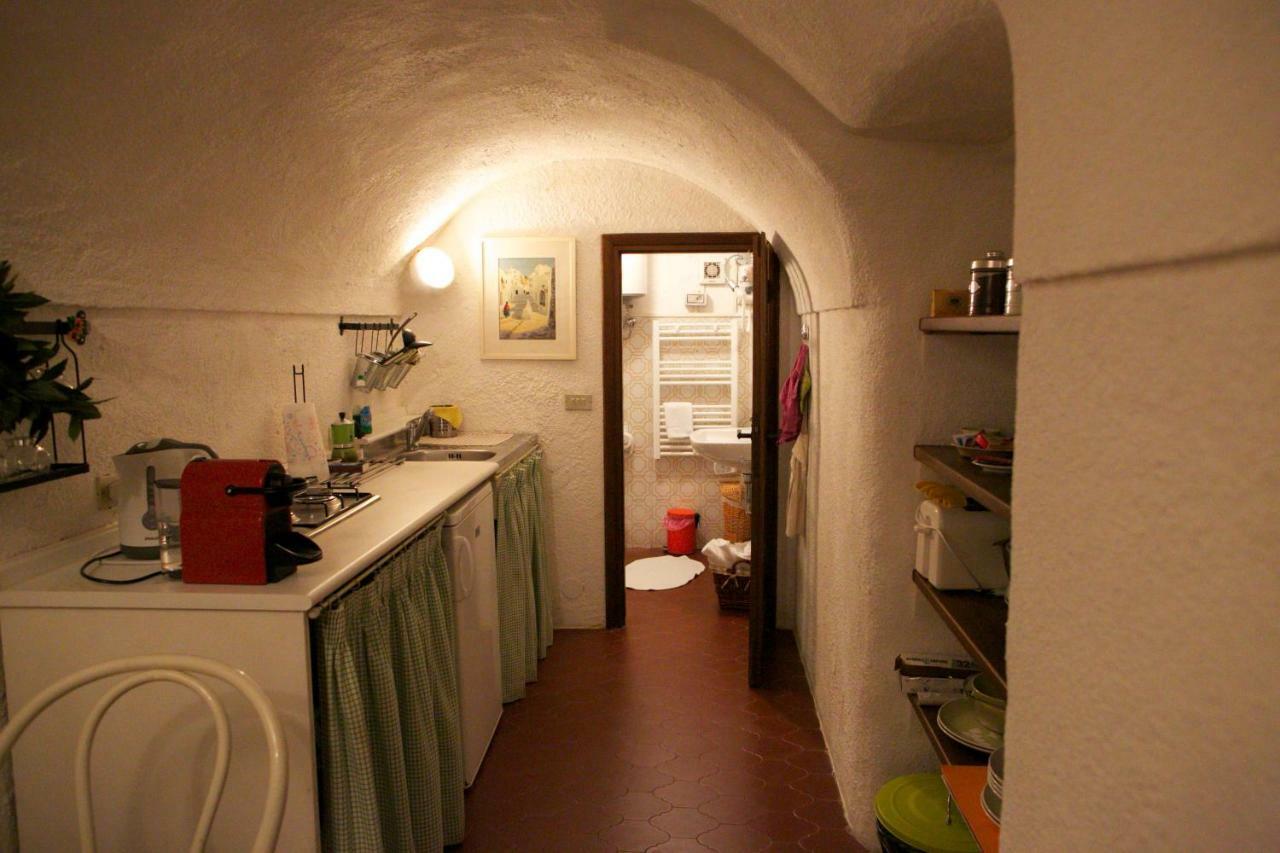 Appartamento Le Violette Dolceacqua Exteriör bild
